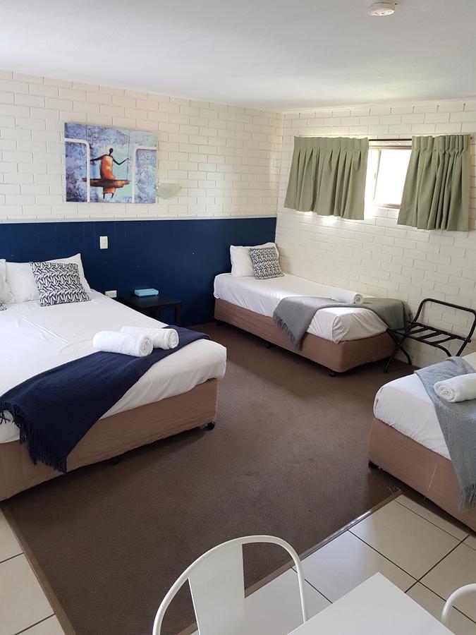 מולולאבה Twin Pines Motel מראה חיצוני תמונה