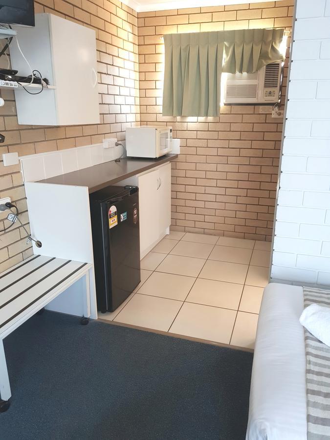 מולולאבה Twin Pines Motel מראה חיצוני תמונה