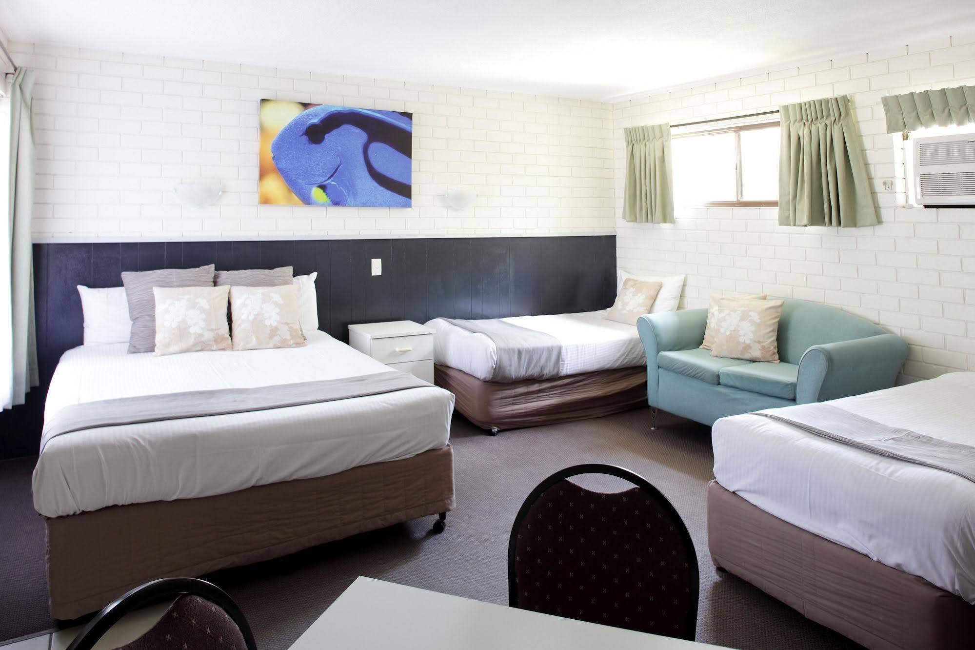 מולולאבה Twin Pines Motel מראה חיצוני תמונה